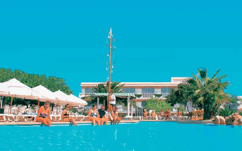 Club Simo Aparthotel Cala Millor  Exterior photo